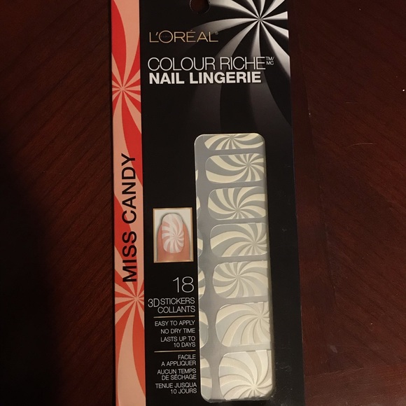 5 pack LOREAL COLOUR RICHE 3D NAIL STICKERS - Picture 3 of 4